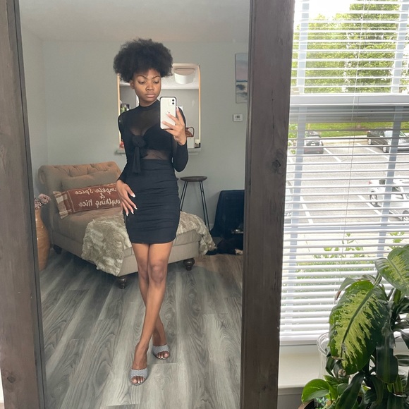 Black Long Sleeved MIDI Dress Mesh Top Material - Picture 2 of 8